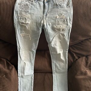 Abercrombie & Fitch Distressed Skinny Jeans
